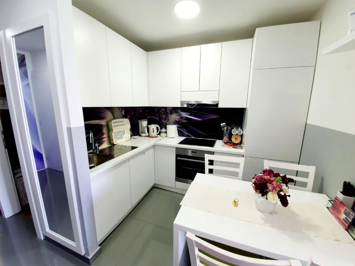 Apartments Toni バスカ エクステリア 写真